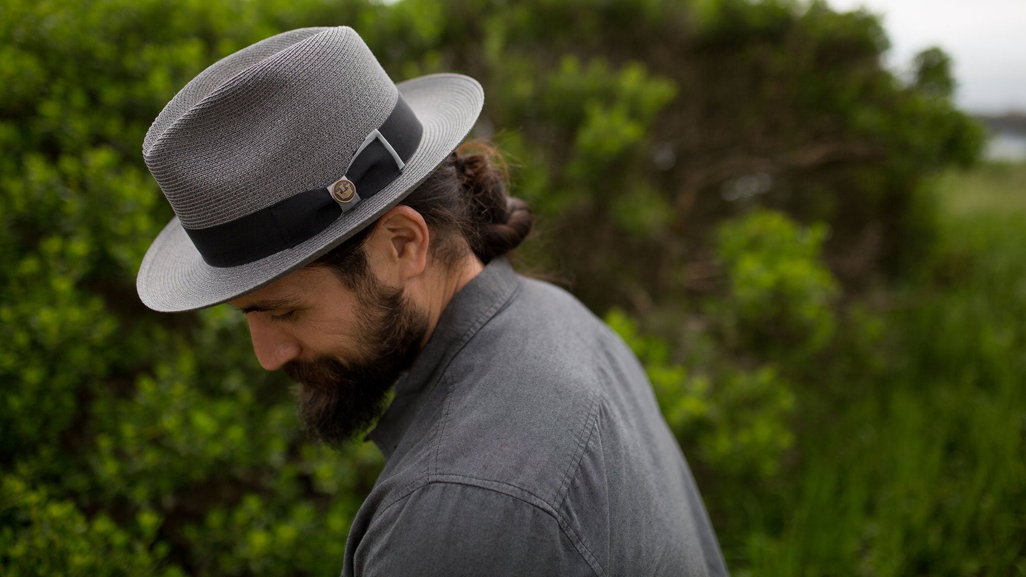 Goorin Bros. butch jackson center dent wide brim straw fedora hat Slate hero shot on male model