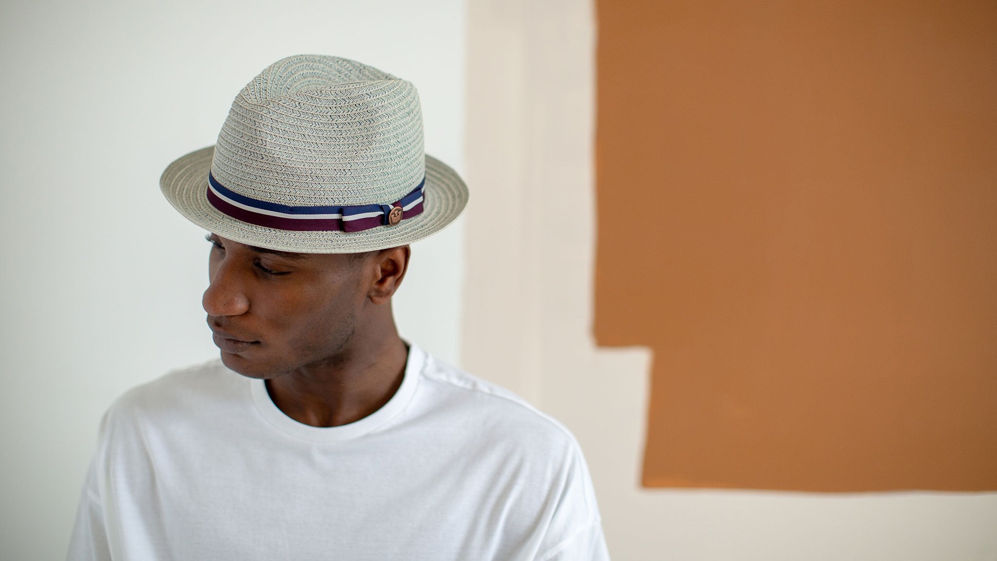 Goorin Bros. davie paper fedora Light Blue hero shot on male model