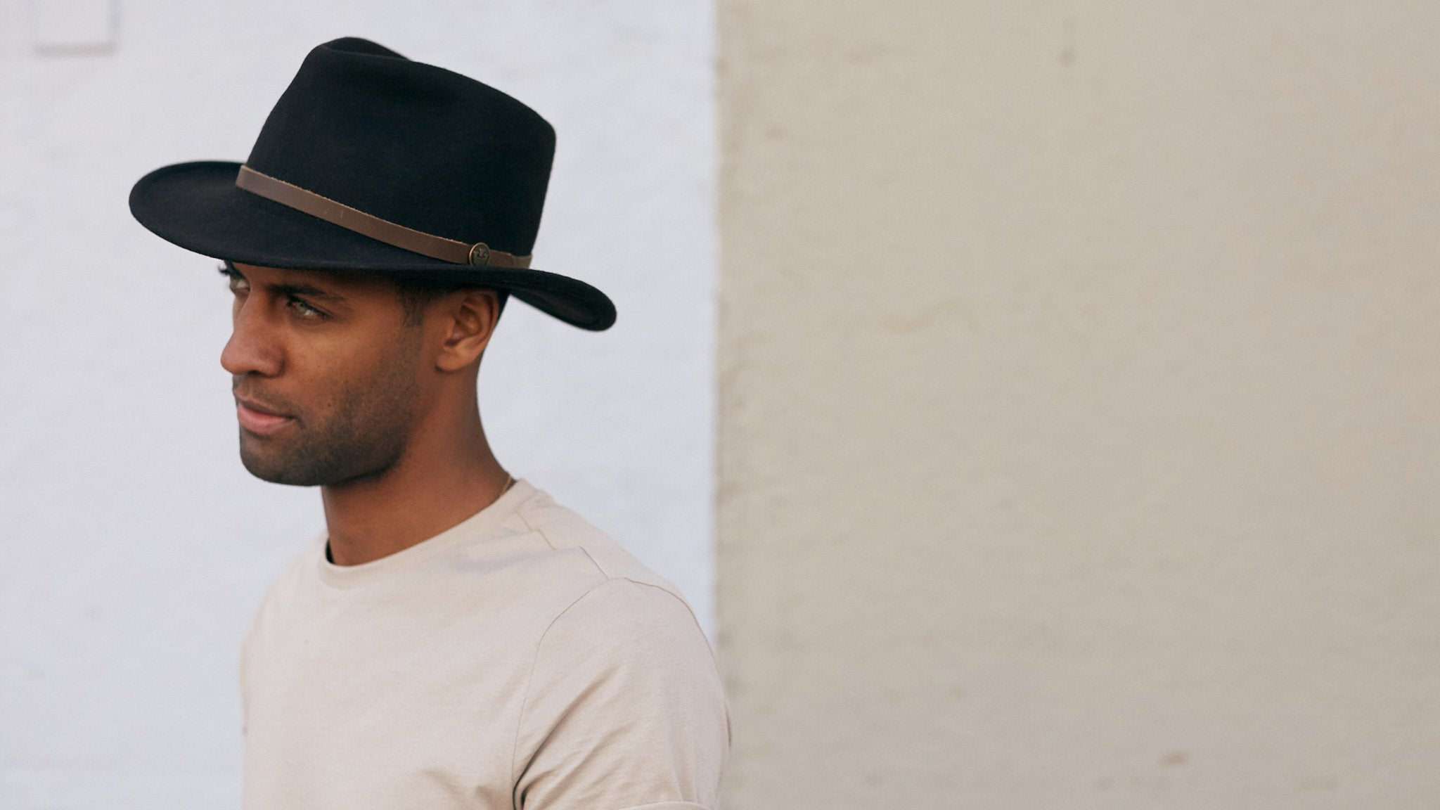 Goorin Bros. henry jones teardrop wide brim felt fedora hat Brown hero shot on male model