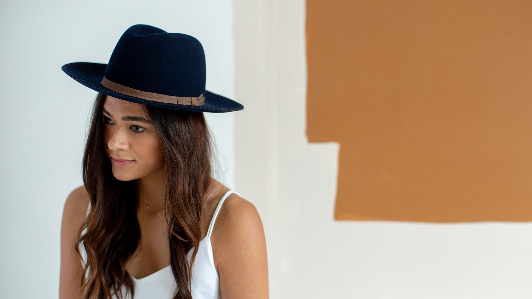 Goorin Bros. mr wilder wool diamond porkpie fedora Navy hero shot on female model