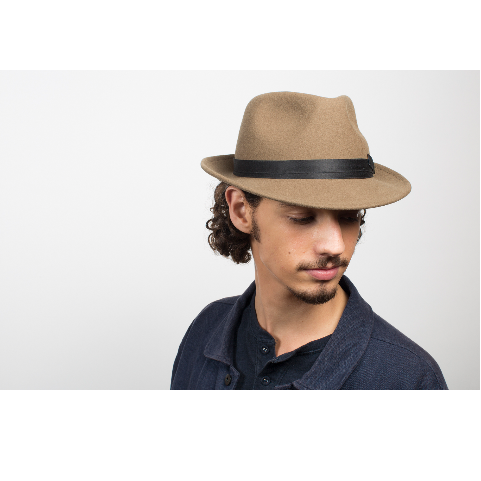 Goorin Bros. pascal center dent medium brim felt fedora hat Tan mens styling