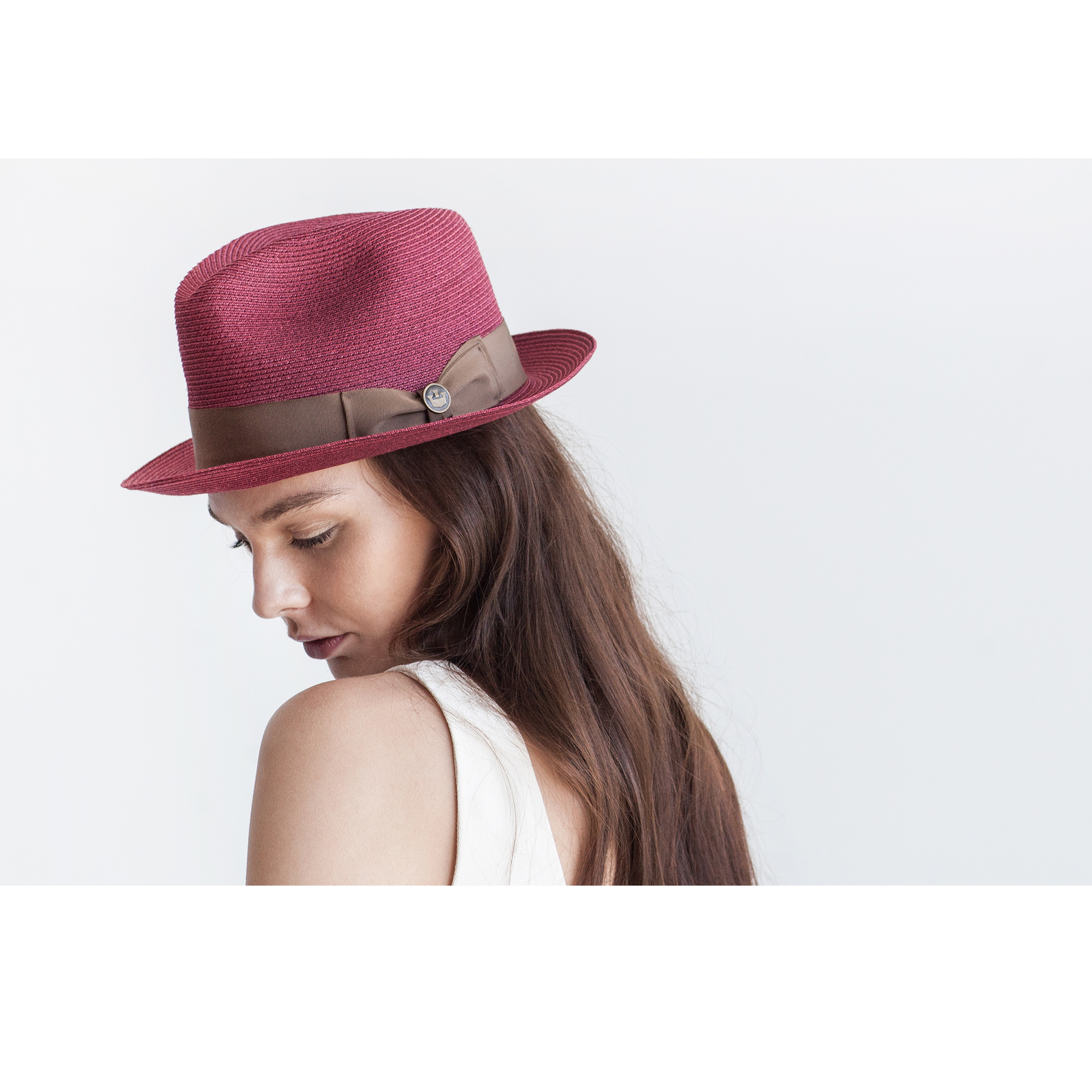 Goorin Bros. the gilder center dent medium brim straw fedora hat Red womens styling
