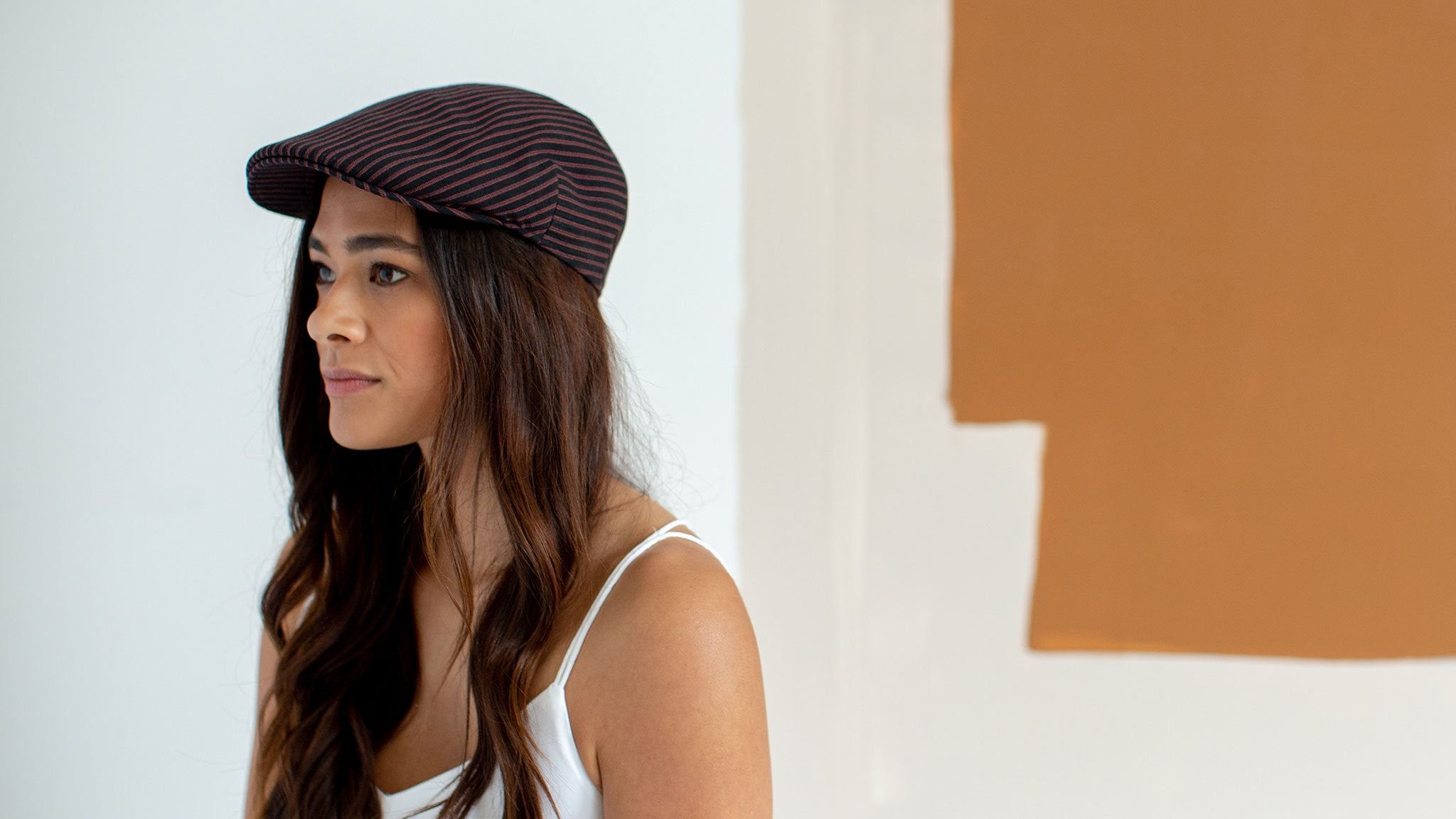 Goorin Bros. negroni cotton ivy flatcap Navy hero shot on female model