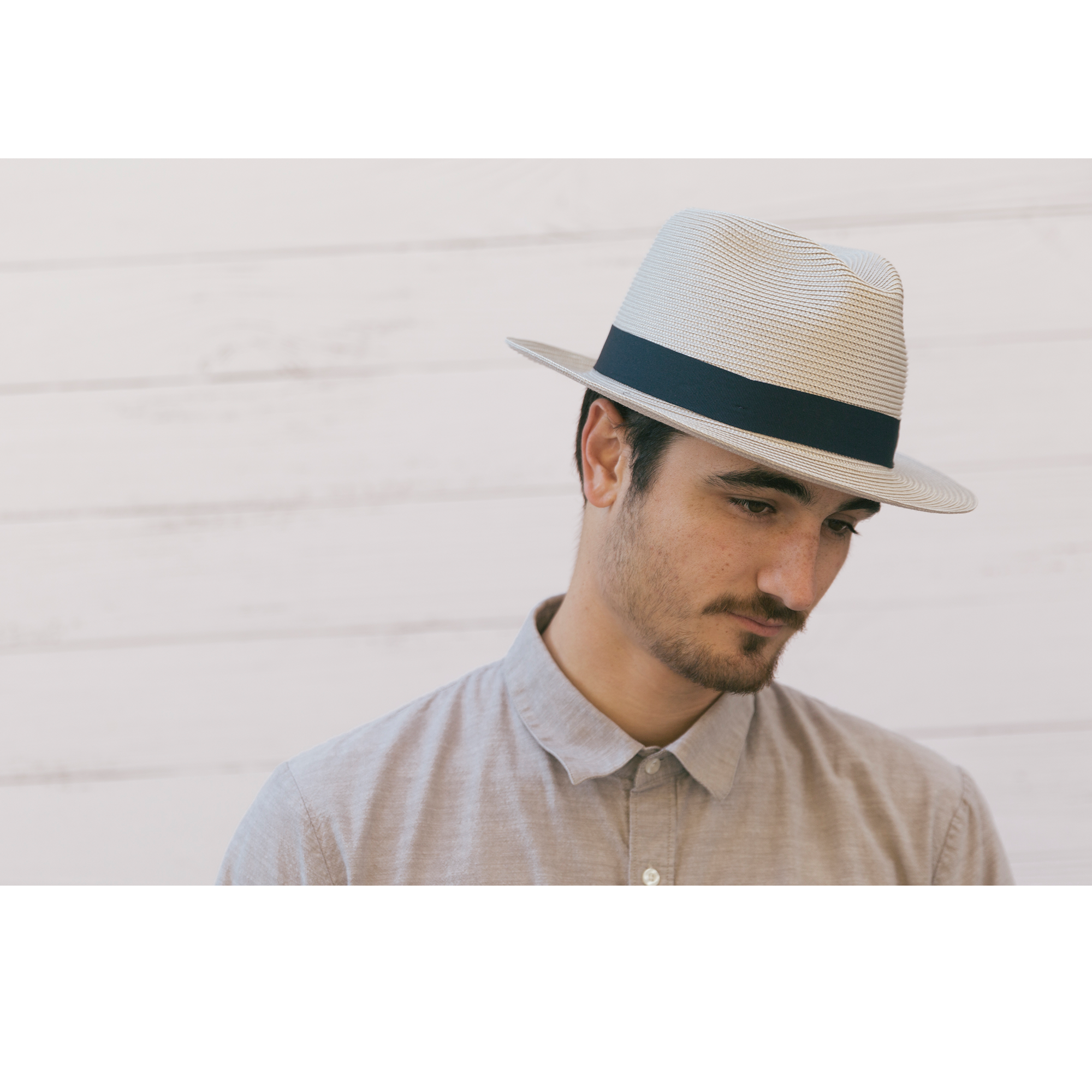 Goorin Bros. love me center dent medium brim polypropelene fedora hat Grey  mens styling