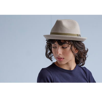 Goorin Bros. Baby Face Tan fedora womens styling