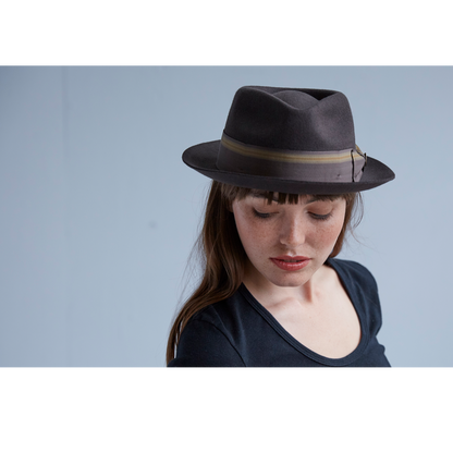 Goorin Bros. Star Boy Grey fedora womens styling