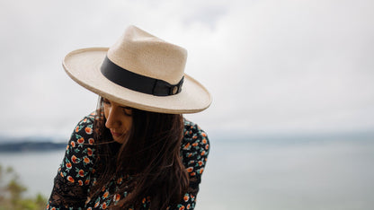 Goorin Bros. tomas santiago teardrop wide brim straw fedora hat White hero shot on female model
