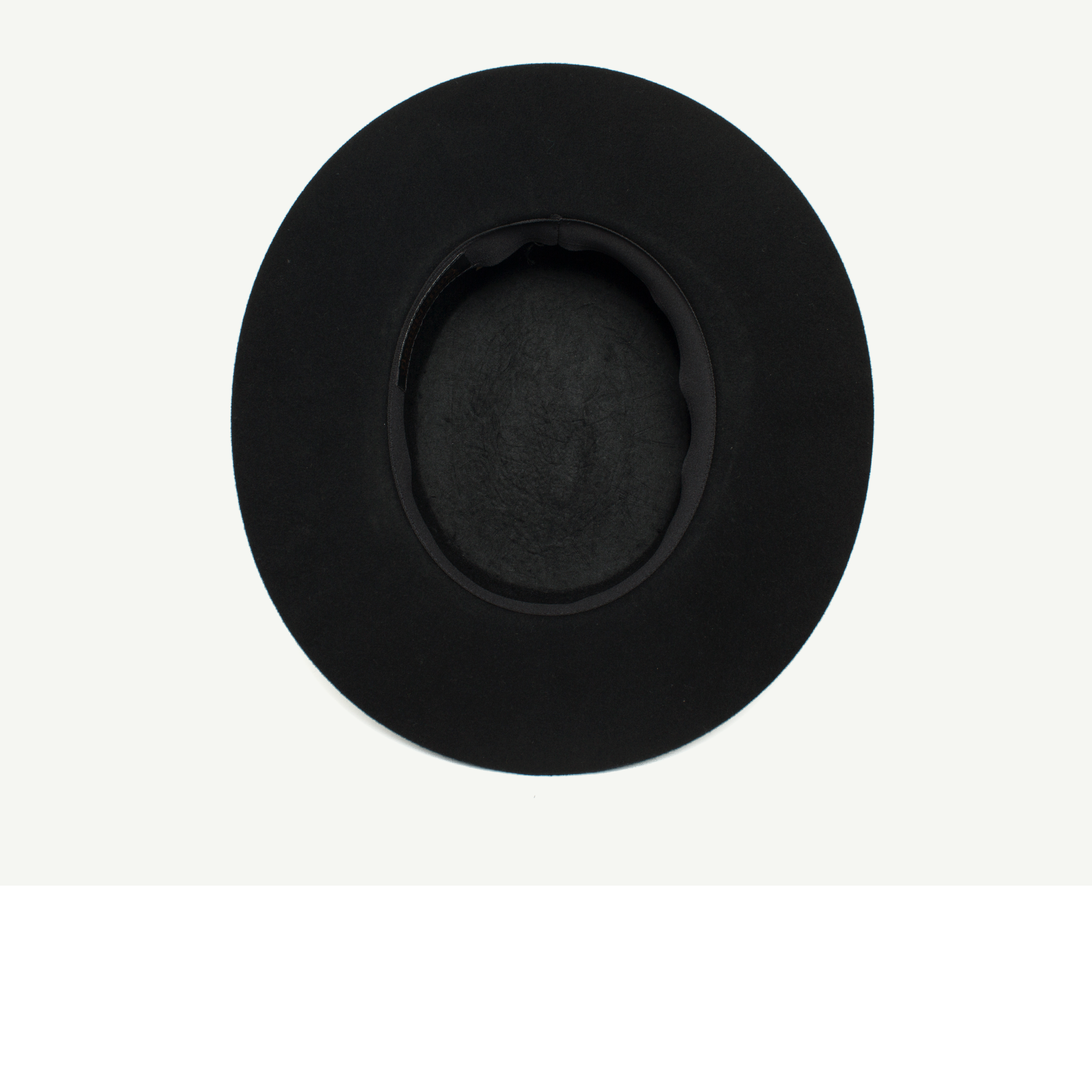 Goorin Bros. Trumpet Blues Black gaucho under view