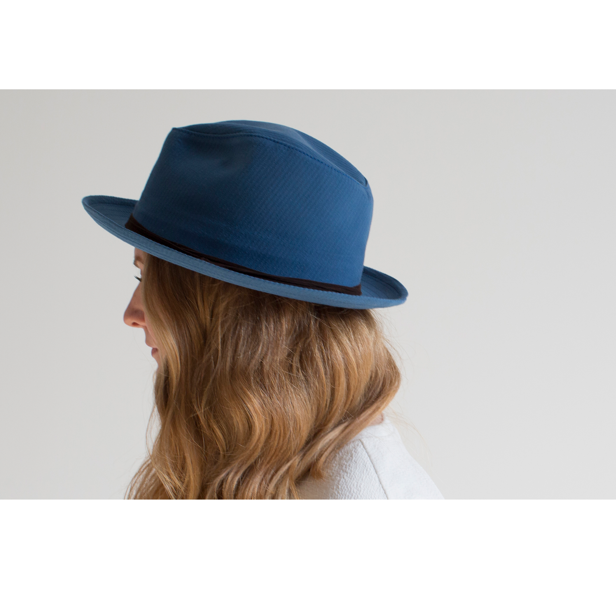 Goorin Bros. pops center dent medium brim cotton fedora hat Blue  womens styling