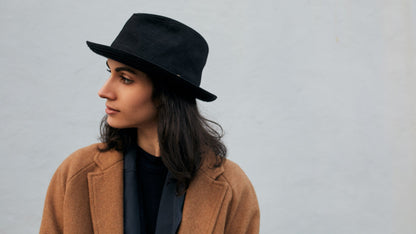 Goorin Bros. go green cotton 6 panel ivy flatcap Black hero shot on female model