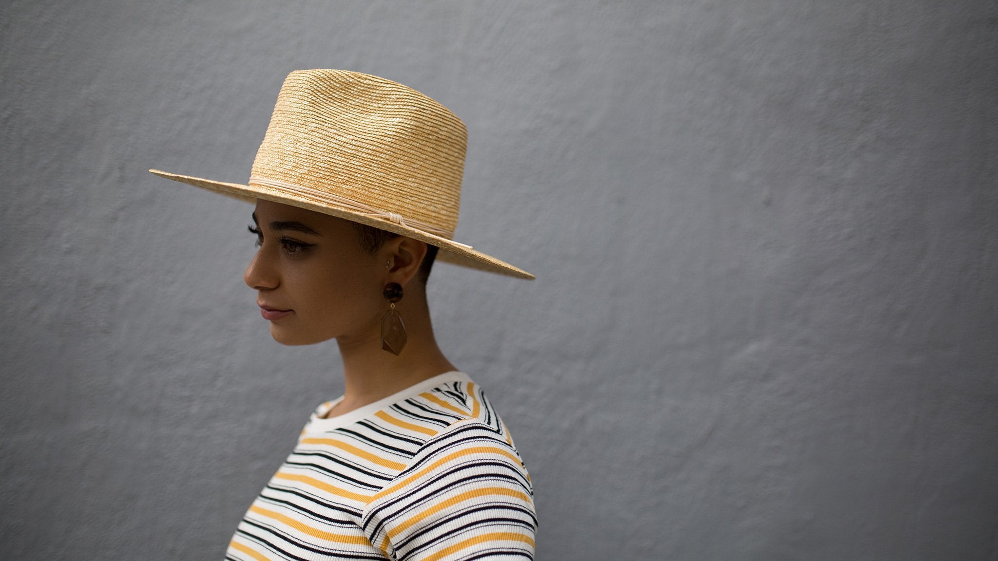 Goorin Bros. vodka soda straw fedora Natural hero shot on female model