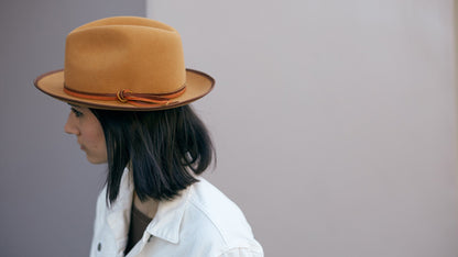 Goorin Bros. roscoe wool wide brim fedora Wheat hero shot on female model