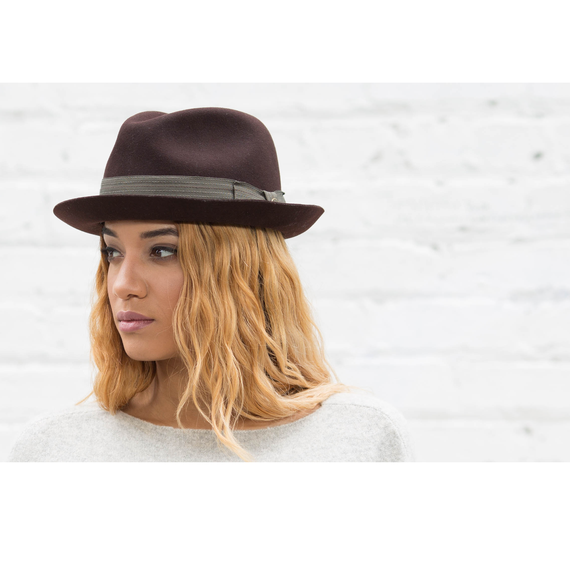 Goorin Bros. big lou center dent wide brim felt fedora hat Burgundy  womens styling