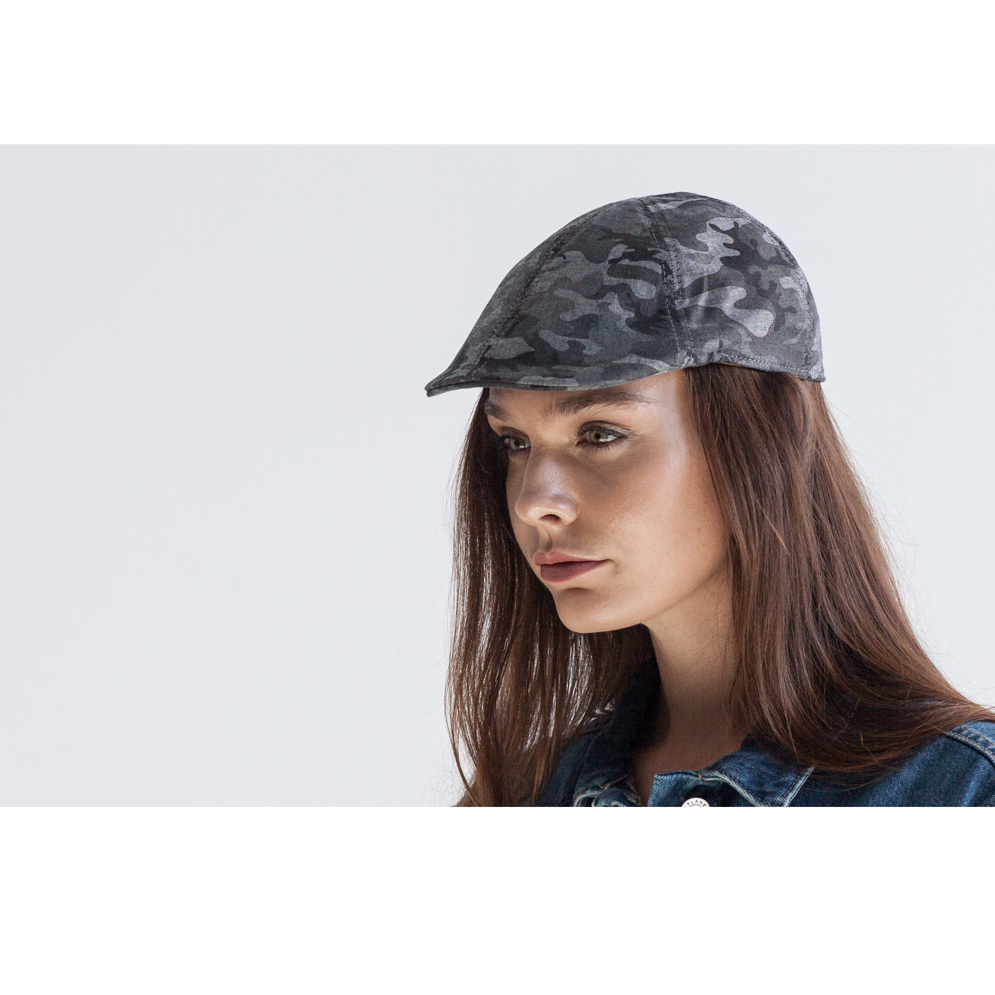 Goorin Bros. oceanside blvd cotton 6 panel duckbill flatcap Black  womens styling