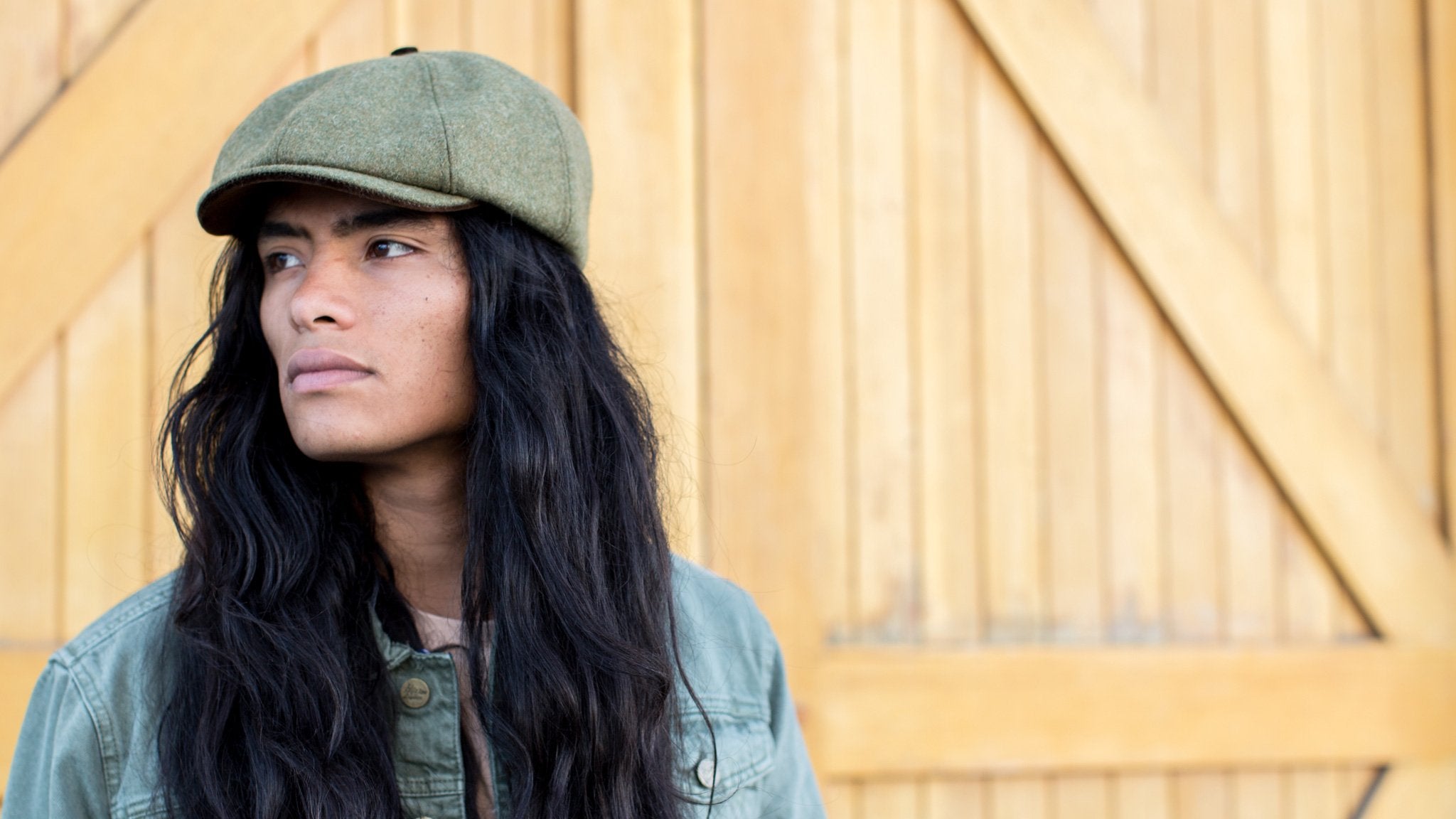 Goorin Bros. love and war wool blend gatsby flatcap Olive  hero shot on male model