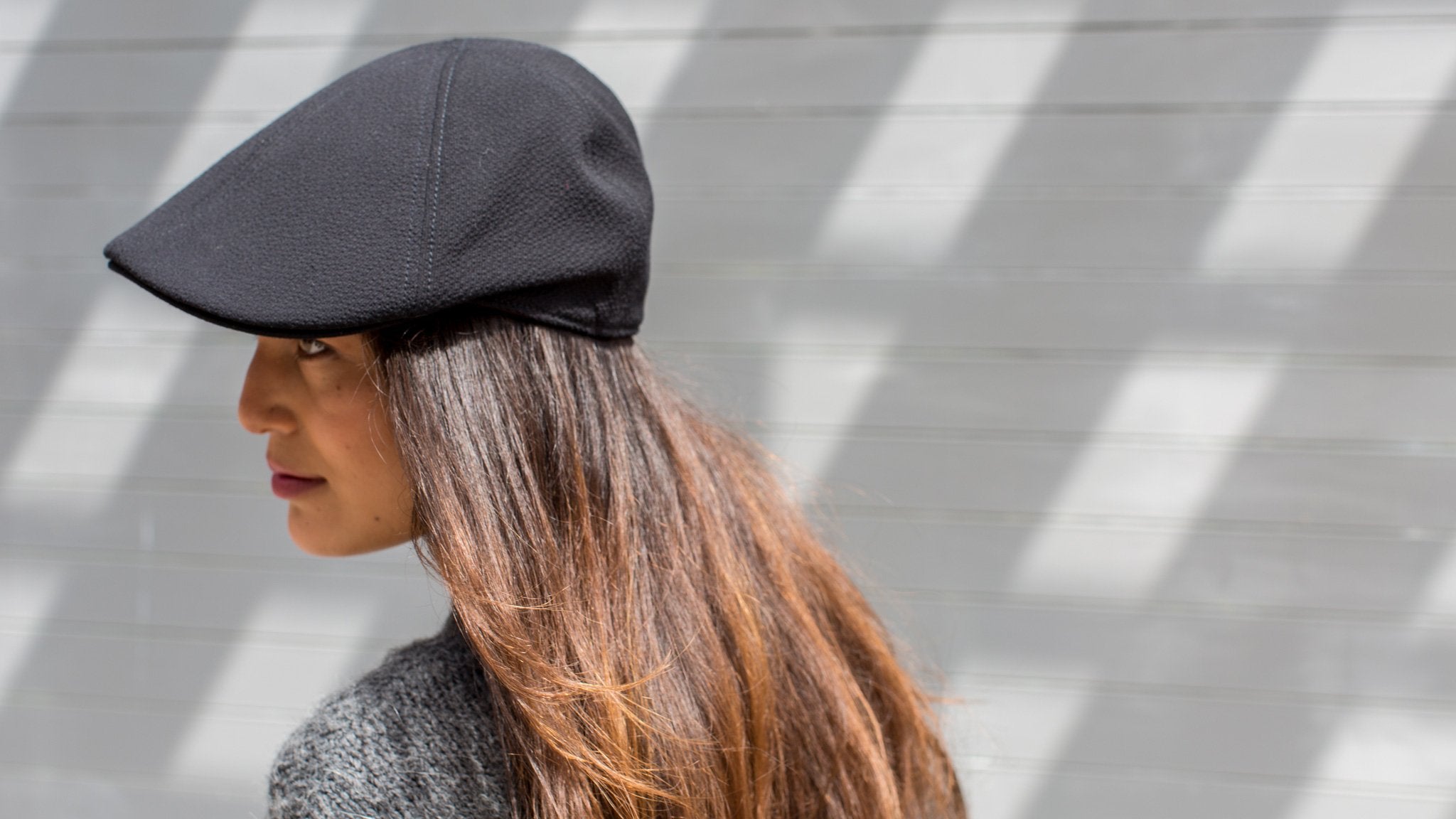 Goorin Bros. slow down ivy flatcap Black  hero shot on female model