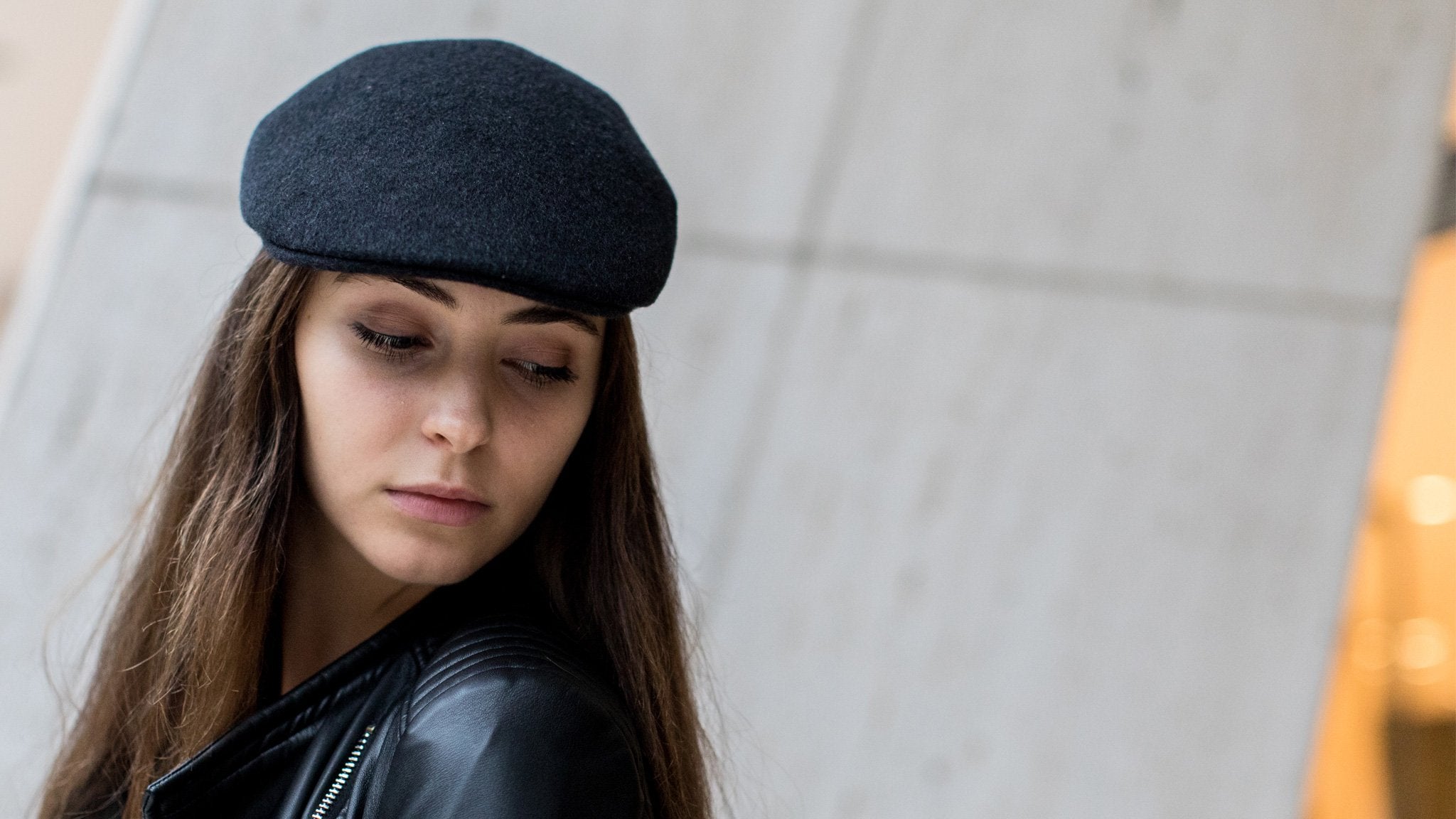 Goorin Bros. milan winters wool blend blocked ivy flatcap Grey  hero shot on female model