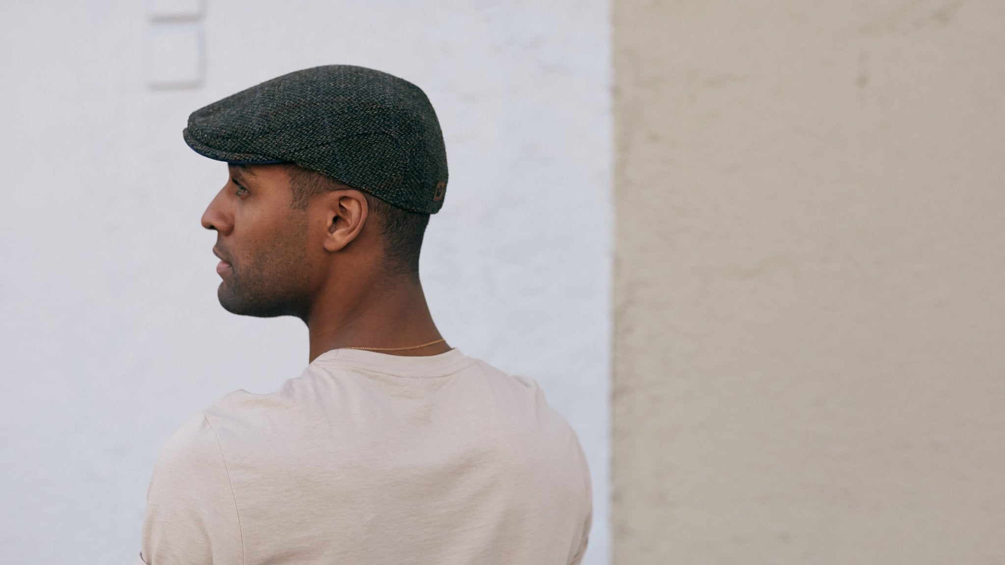 Goorin Bros. franklin wool blend ivy flatcap Navy hero shot on male model