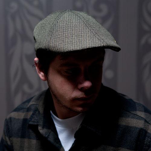 Goorin Bros. dark knight polyester duckbill ivy flatcap Back label Green  mens styling