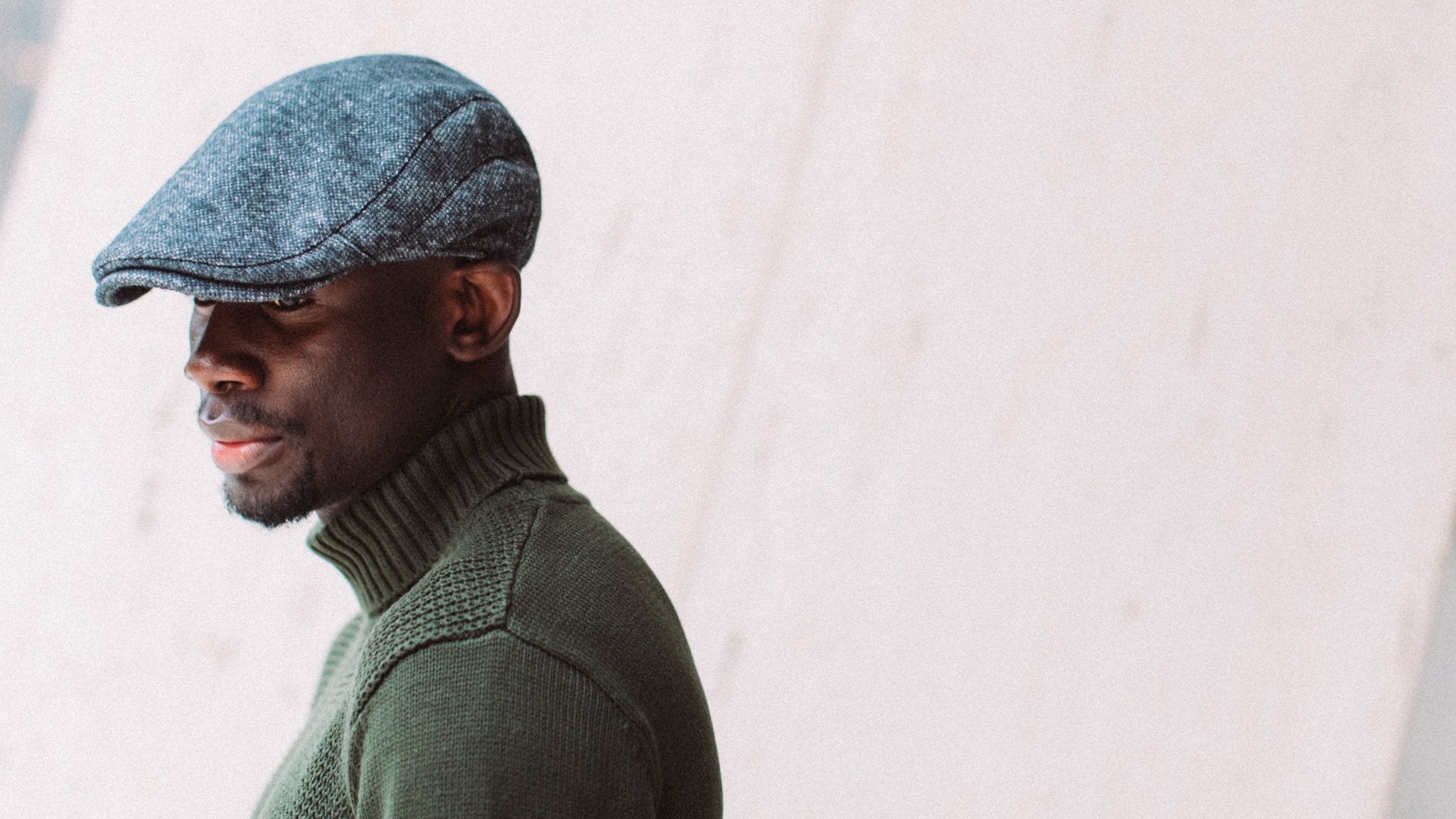 Goorin Bros. high road cotton low profile ivy flatcap Charcoal  hero shot on male model