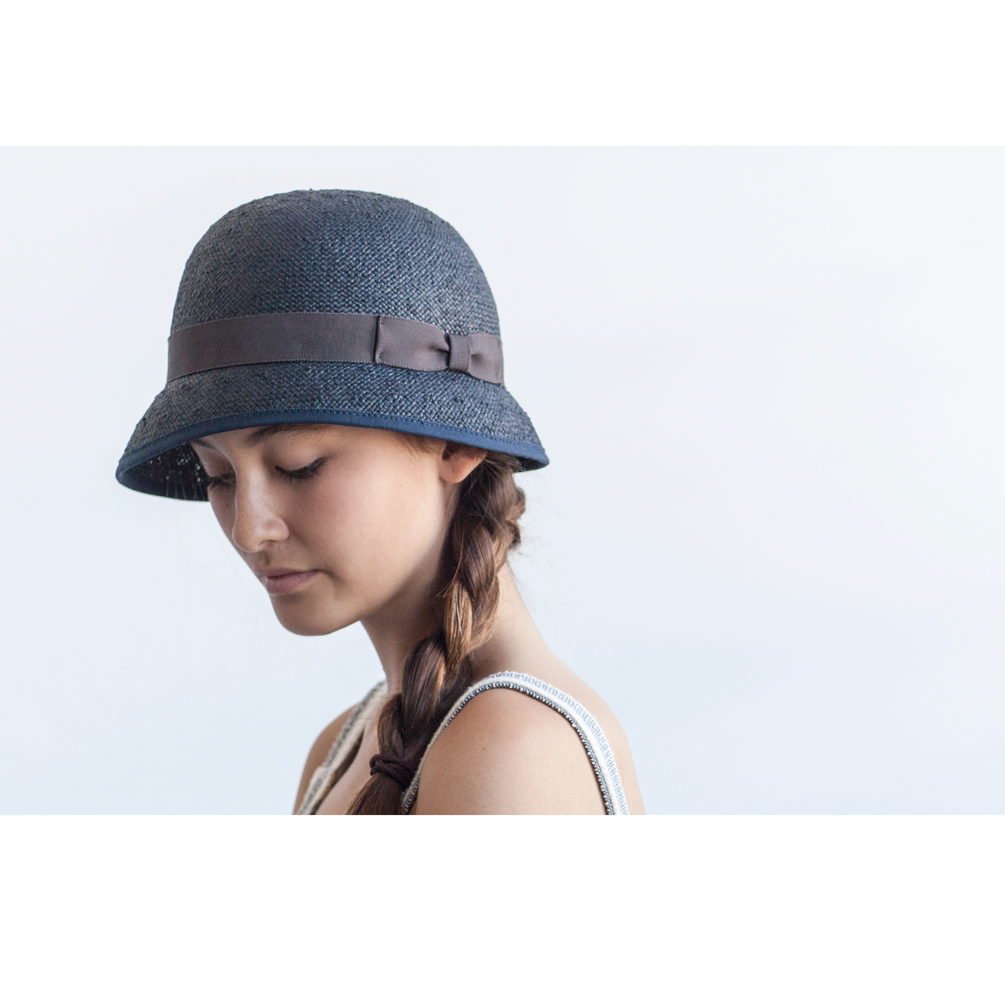 Goorin Bros. sugar cane straw cloche hat Navy  womens styling