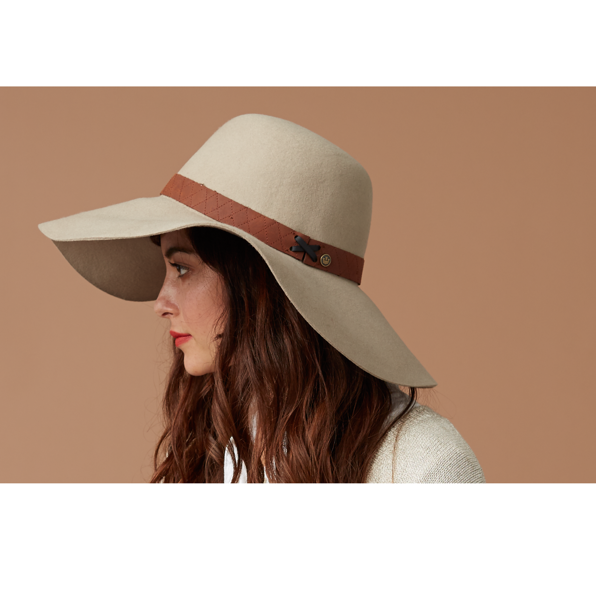 Goorin Bros. big ticket wool blend wide brim floppy hat Camel  womens styling
