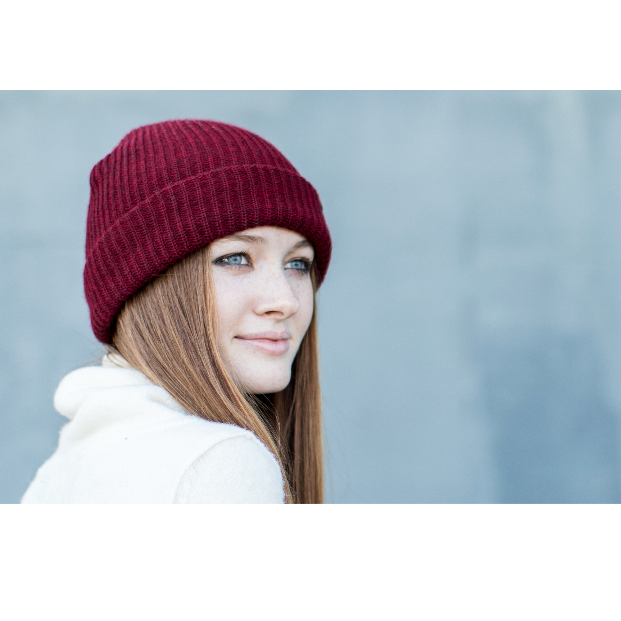 Goorin Bros. fresh tracks acrylic beanie Burgundy  womens styling