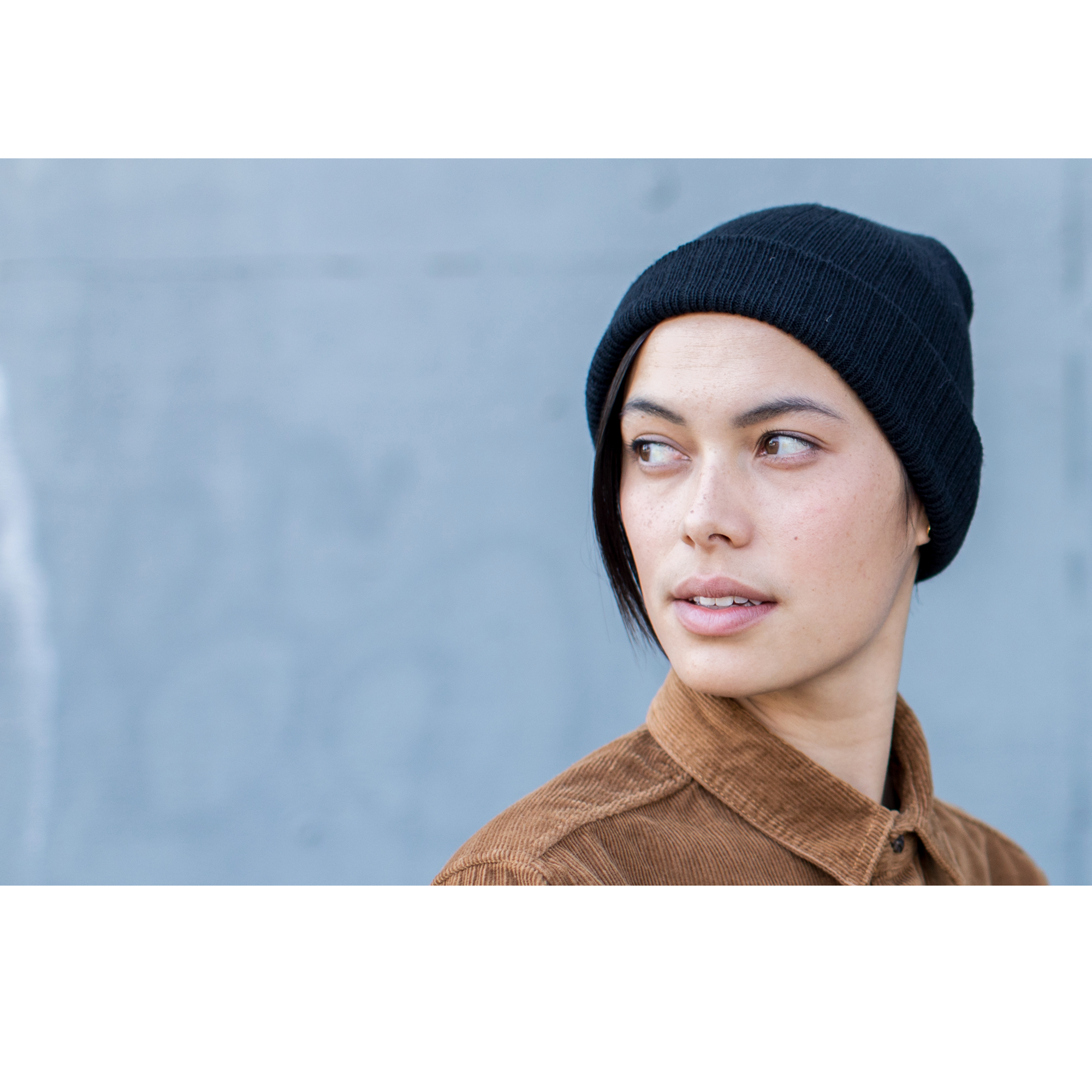 Goorin Bros. dark knight acrylic knit beanie Black  womens styling