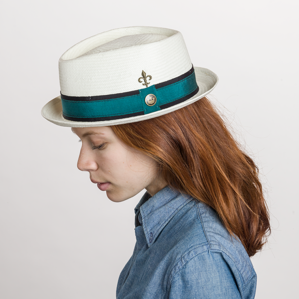 Goorin Bros. fleur de lys enamel finish pin Green  womens styling